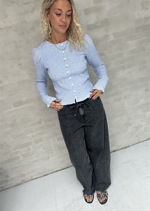 Sirine smock bluse Lyseblå Neo Noir 